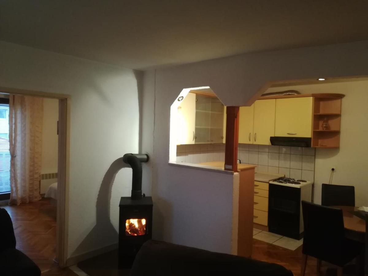 Apartman Lidija 利夫诺 外观 照片
