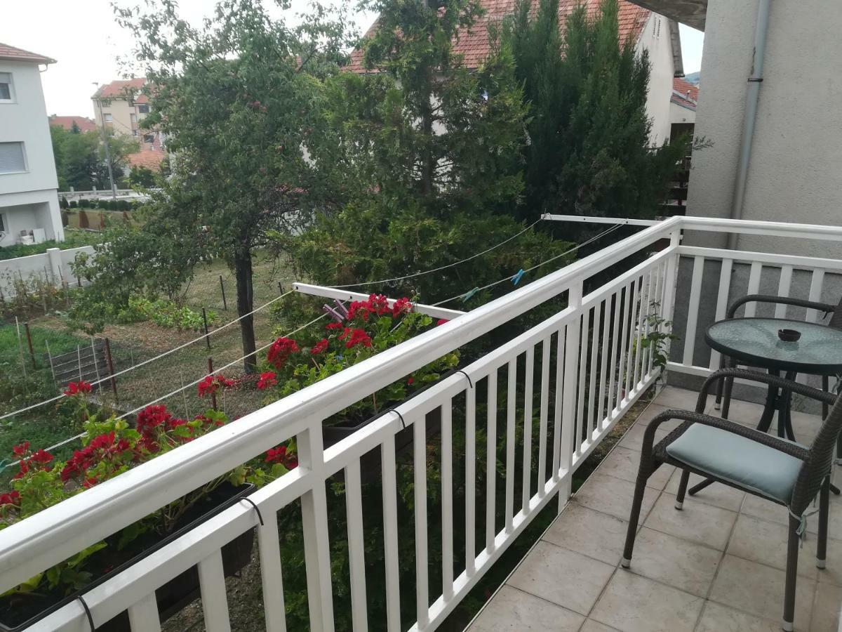 Apartman Lidija 利夫诺 外观 照片