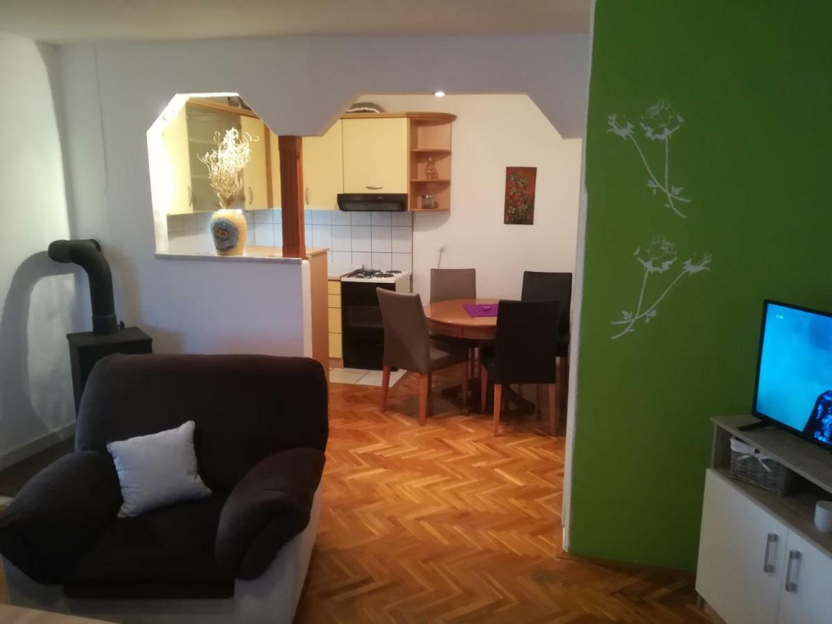 Apartman Lidija 利夫诺 外观 照片